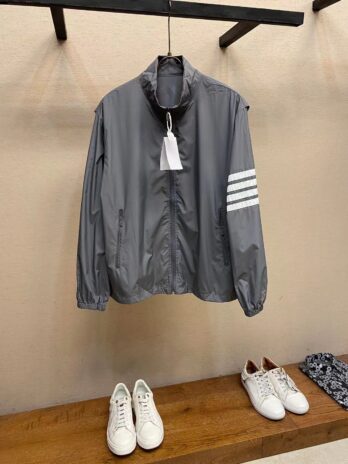 Men Warm Coat Fashion Striped Design  Jacket